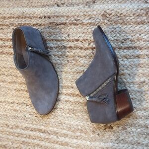 Vionic Charcoal Suede Ankle Boots